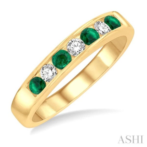 1 5 Ctw Channel Set Round Cut Diamond and 2.5 MM Round Cut Emerald Band in 14K Yellow Gold Online