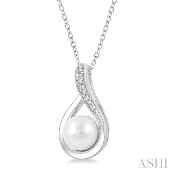 1 50 Ctw Drop Shape Round Cut Diamond & 7x7 MM Cultured Pearl Pendant With Chain in Sterling Silver Fashion