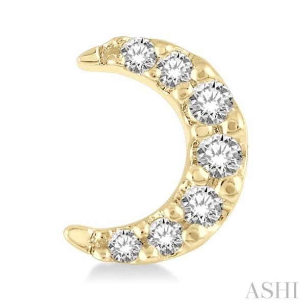 1 10 Ctw Star & Crescent Mix Round Cut Diamond Petite Fashion Earring in 10K Yellow Gold Online Hot Sale