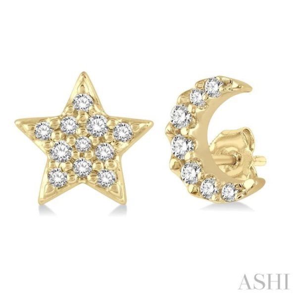 1 10 Ctw Star & Crescent Mix Round Cut Diamond Petite Fashion Earring in 10K Yellow Gold Online Hot Sale